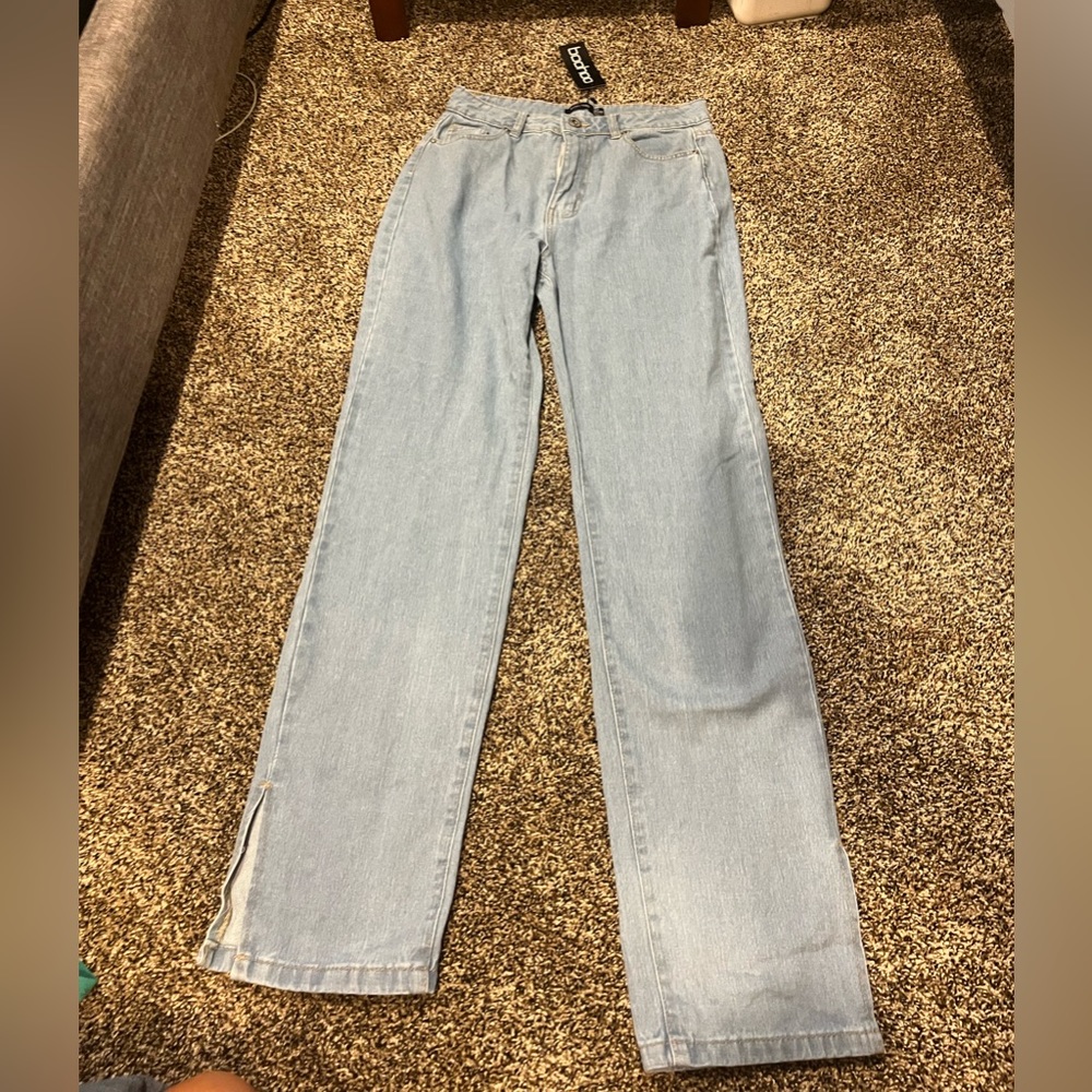 Light wash jeans! with slit